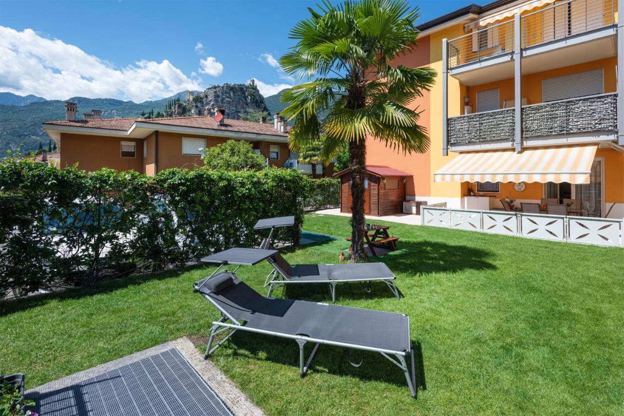 Music & Bike, With Garden And Veranda + Bicycles Arco Exterior photo